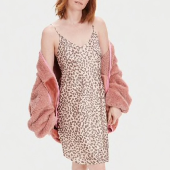 UGG Dresses & Skirts - {NWT} UGG RTW | Theda Silk Slip Dress 90s Leopard Blush Animal Print (M 8-10)